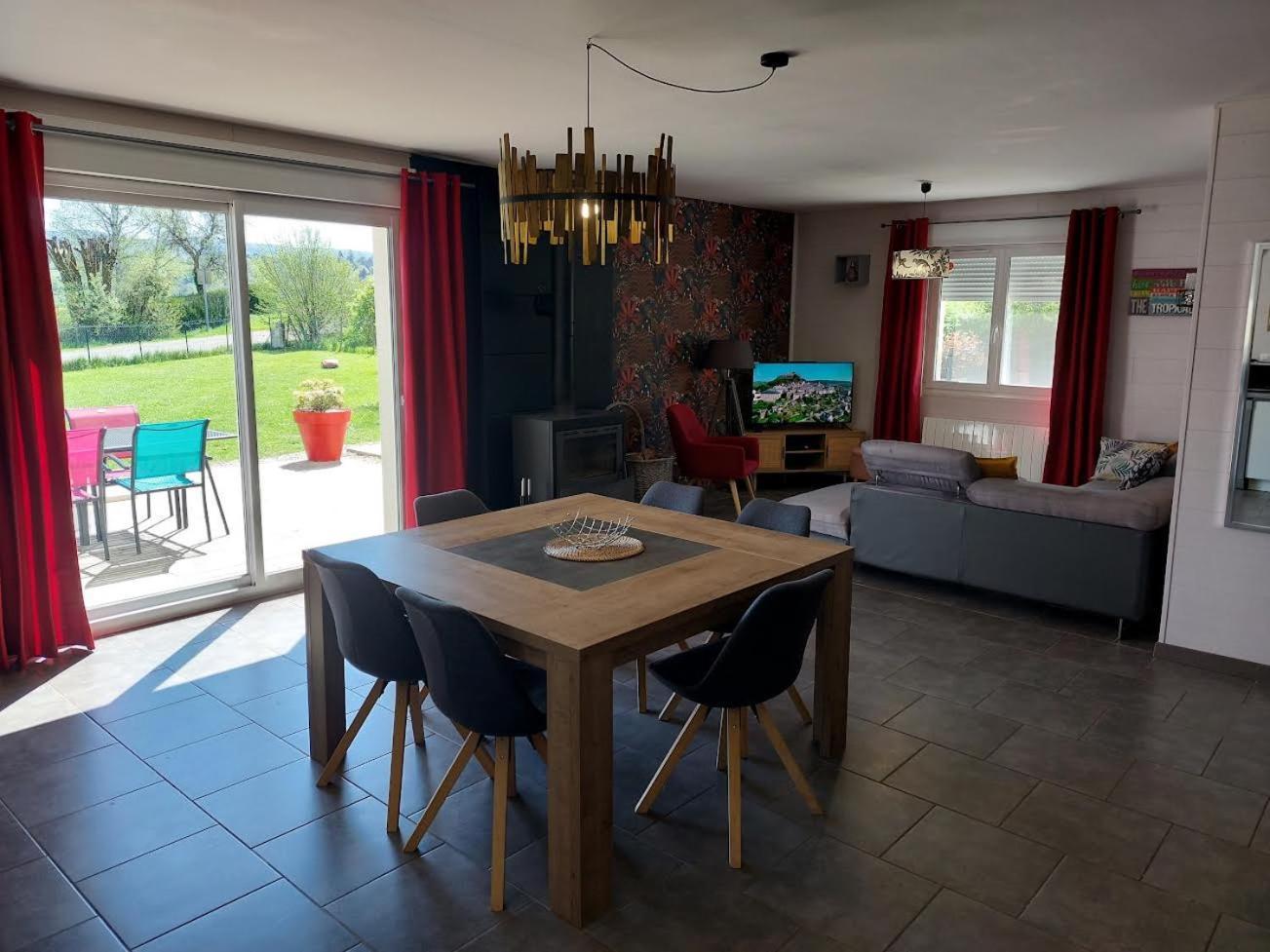 Entre Lacs Et Montagnes , Maison Individuelle,Lits Prepares, Parking Et Menage Inclus Baresia-sur-l'Ain Экстерьер фото